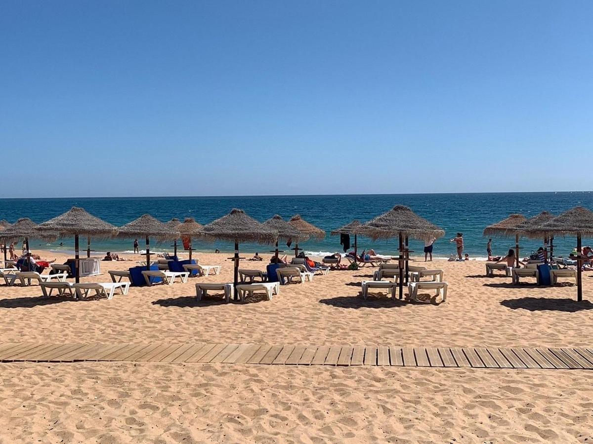 Quarteira Home Beach Ferias Tranquilas A 1Km Da Praia Totalmente Renovado 外观 照片